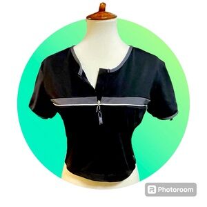 Jockey bodywear workout top * size large * snug fit